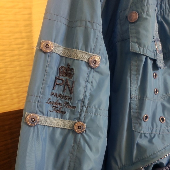 Outerwear - Picture 3 of 4